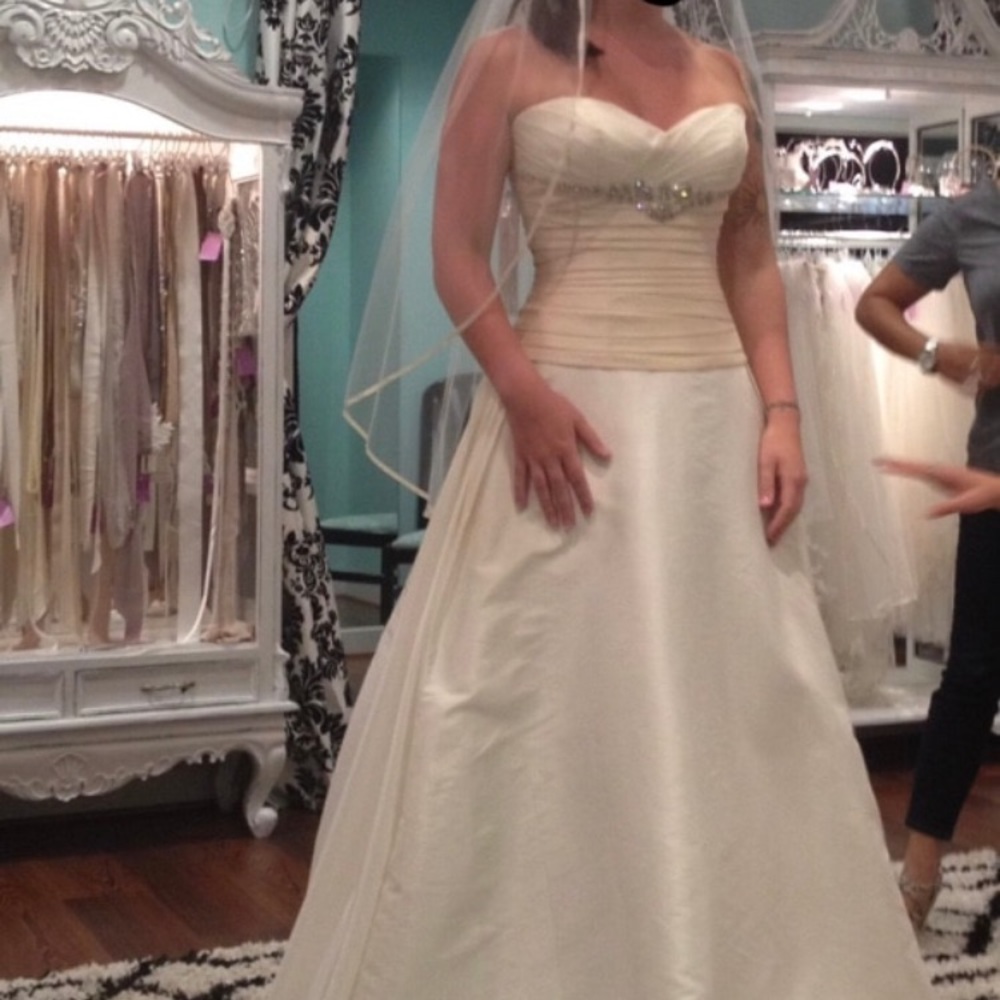 NEVER WORN! Casablanca A-Line Wedding Dress